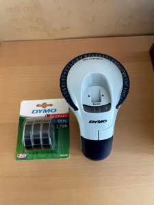 Dymo1.jpg