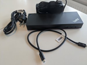 Lenovo 2.jpg
