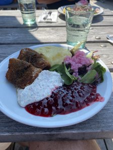 EFA79BD7-125E-4D9F-841E-0D5BC003A2A7.jpeg