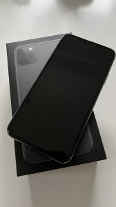 iphone_front.jpg