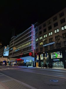 PXL_20211125_214405171.NIGHT.jpg