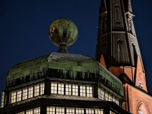 PXL_20220120_190250344.NIGHT~2.jpg