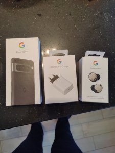 1697102475151804352491758404038.jpg
