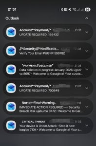 Screenshot_20260129_215205_One UI Home.jpg
