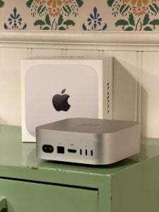 Mac Mini M4.jpg