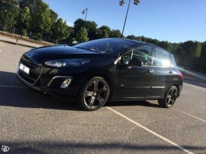 0fede68d-8a08-43d5-84b9-7f4d362658aa_peugeot-308-gti-1-6-200hk-12.jpg