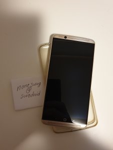 Axon 7.jpg