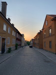 alley-iphone.jpg