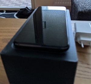 zenfone6_skarm.jpg