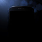 Samsung publicerar bild på telefon i samband med reklam för torsdagens event