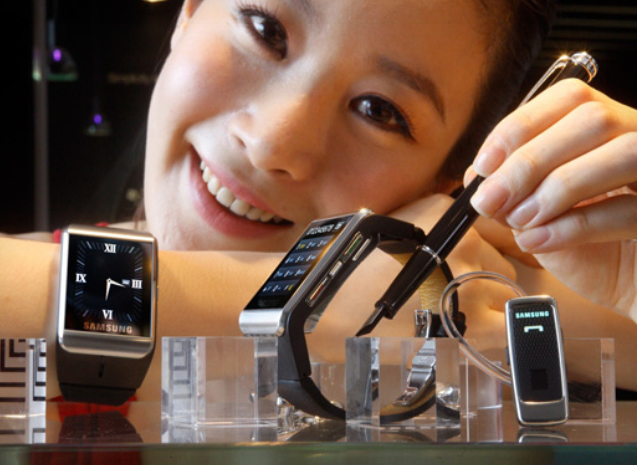 Samsung arbetar på ny smartklocka