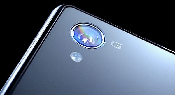 Sony stegrar Honami-hajpen med ny video