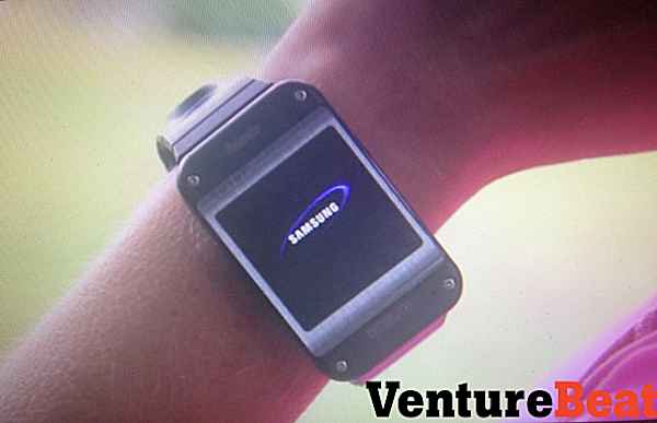 Första bilderna på Samsungs smartklocka Galaxy Gear?