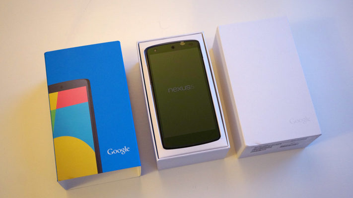 Google Nexus 5 anländer – vi tar en första titt