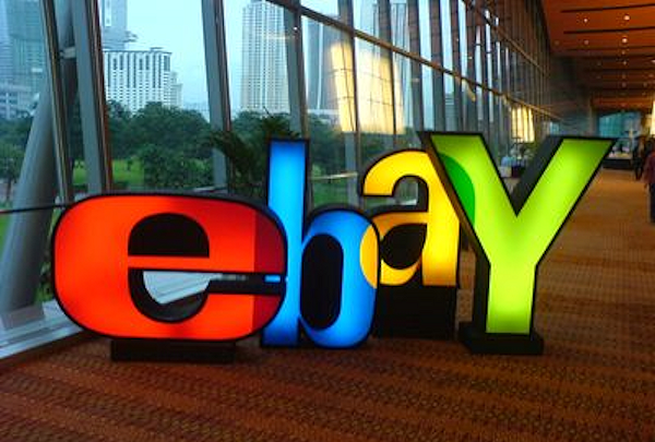 Ebay uppmanar användare att byta lösenord efter hackerattack