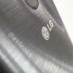 LG satsar på borstat aluminium för G3