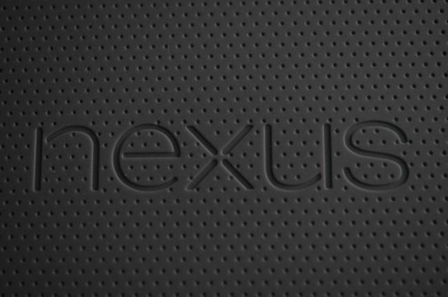 Ny bild som sägs visa Motorolas Nexus-mobil