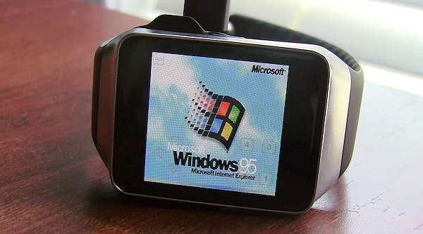 Windows 95 körs på Samsung Gear Live