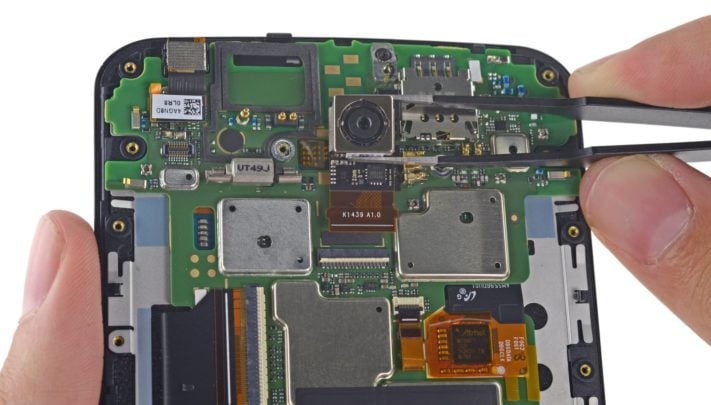 IFixIt plockar isär Motorola Nexus 6
