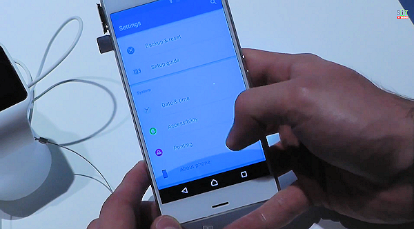 Video som visar Android 5.0 Lollipop på Sony Xperia Z3