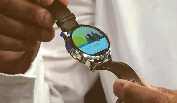 Android Wear-klockan från Fossil använder Intel-chipp