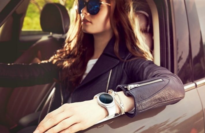 Samsung Gear S2 börjar säljas i Sverige för 3290 kronor