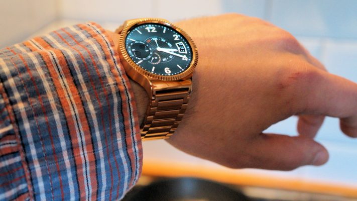 Huawei Watch uppdateras till Android Wear 2.0
