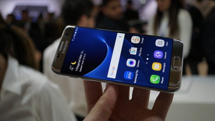 TouchWiz tar upp 8GB på Samsung Galaxy S7