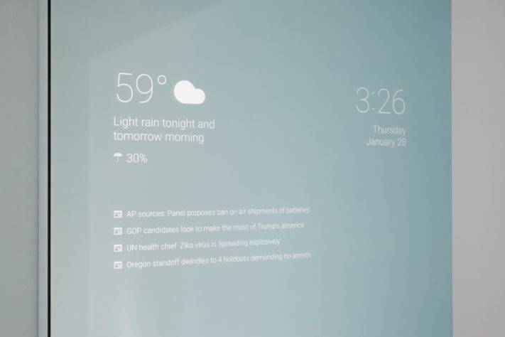 Google-ingenjör bygger intelligent badrumsspegel