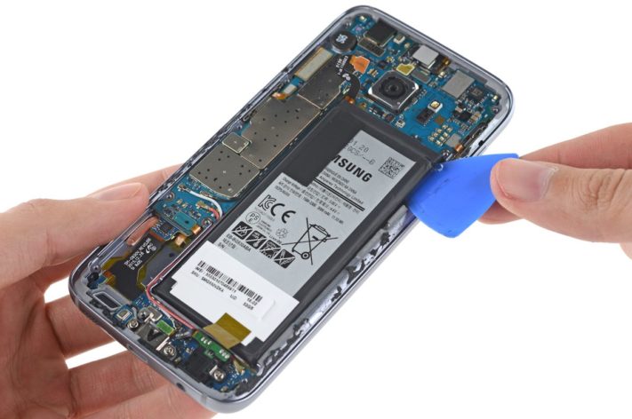 IFixIt plockar isär Samsung Galaxy S7, ger telefonen lågt betyg