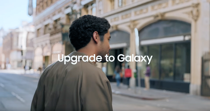 Samsung ger en känga till Apple i senaste Galaxy-reklamen