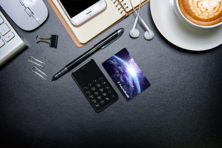 NichePhone-S är en mindre och mindre smart smartphone