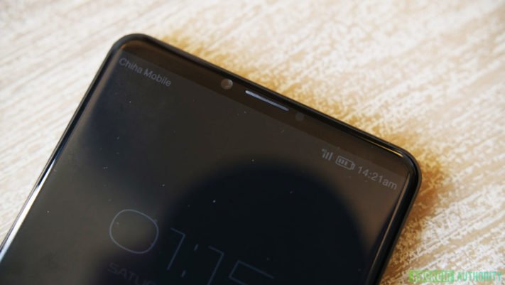 Rykte: Bilder på prototyp av Huawei P20, saknar fysiska volymknappar