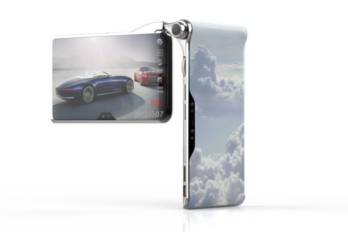 Turing hittar på ny barock mobil med dubbla batterier och Snapdragon-chipp