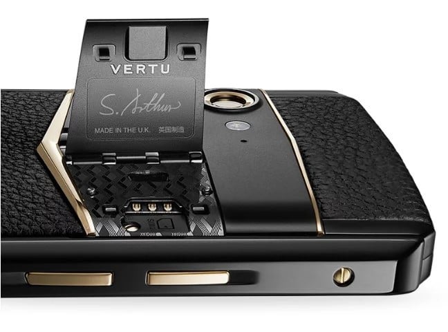 Vertu Aster P – Snapdragon 660 för 46 620 kronor