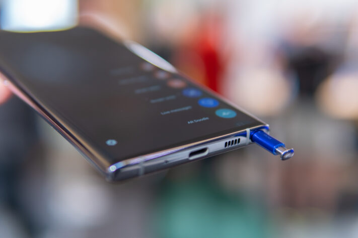 Galaxy Note 10: S-pen och USB-C-port