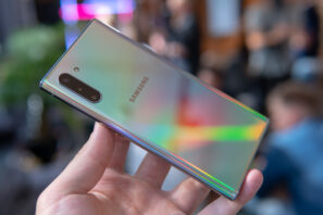 Galaxy Note 10: aurora-glöd, bakstycke