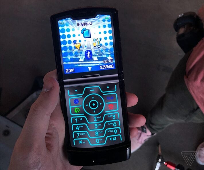 Påskägg i Motorola Razr får den att fungera som föregångaren