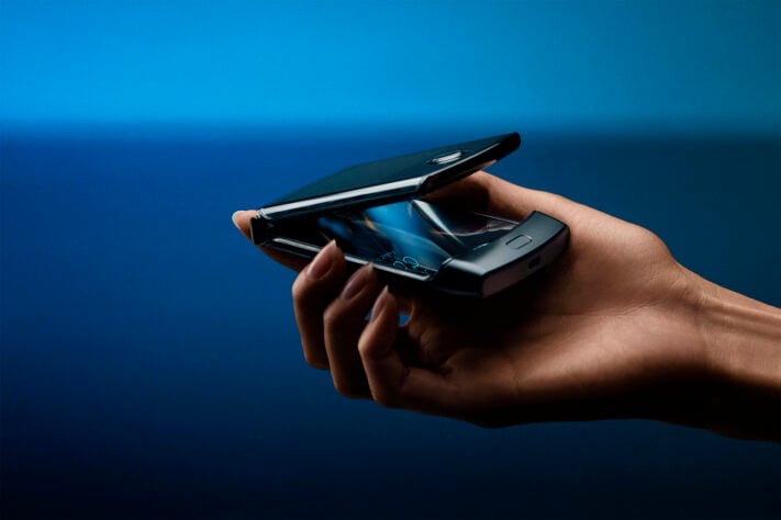 Motorola visar upp Sverige-aktuella Razr i en serie reklamfilmer