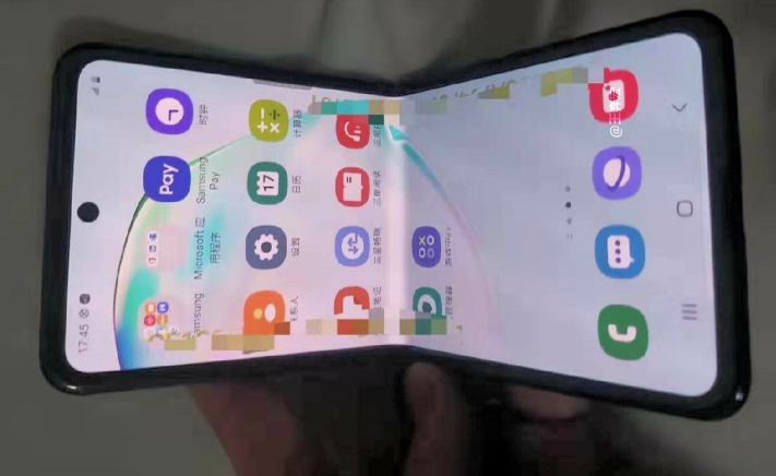 Samsung Galaxy Fold 2 påstås komma redan nästa månad
