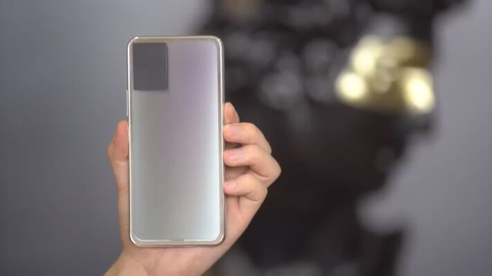 Vivo kommer släppa en mobil vars bakstycke ändrar färg