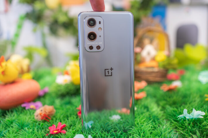 Skarpa Android 13 på väg ut till OnePlus 9 och 9 Pro