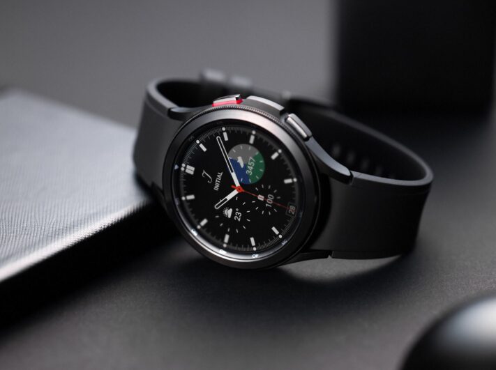 Samsung Galaxy Watch 4 kommer få stöd för Google-assistenten längre fram