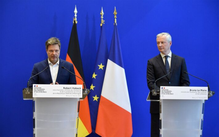 Ministrar säger att det går bra utan Facebook i Europa