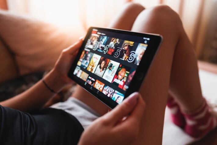 Netflix berättar exakt vad som gäller angående hushåll och kontodelning