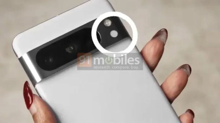 Google Pixel 8 Pro erbjuder febertermometer