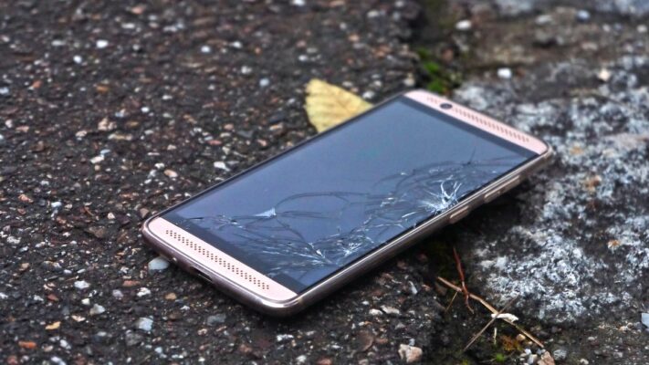 Har din smartphone en spräckt skärm?