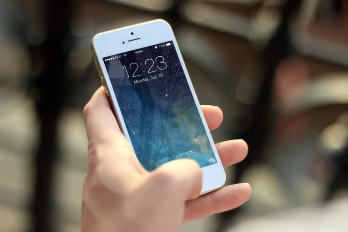 Apple har sålt tre miljarder Iphones
