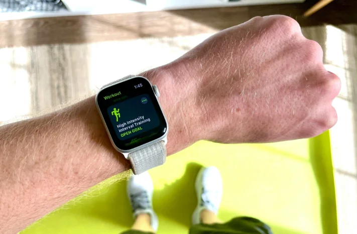 Tips: Smartklockor sitter bäst ovanför handledsbenet